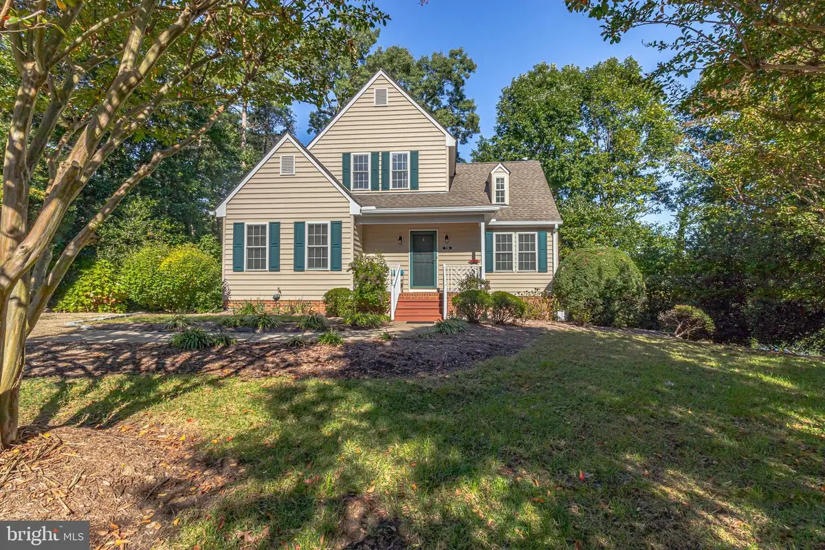 732 Middle Gate Ln, Irvington, VA 22480 - #1