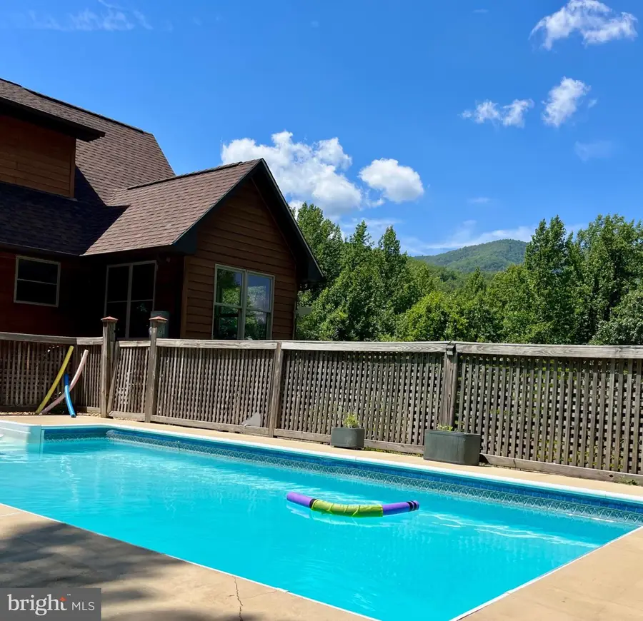 2411 Quaker Run Rd, Banco, VA 22711 - #2