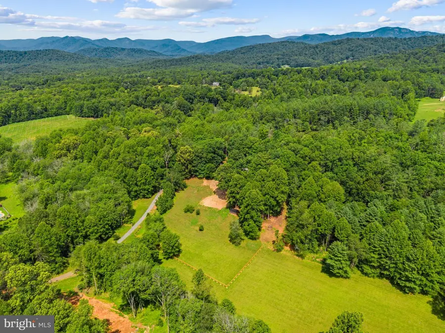 1515 Desert Rd, Reva, VA 22735 - #2