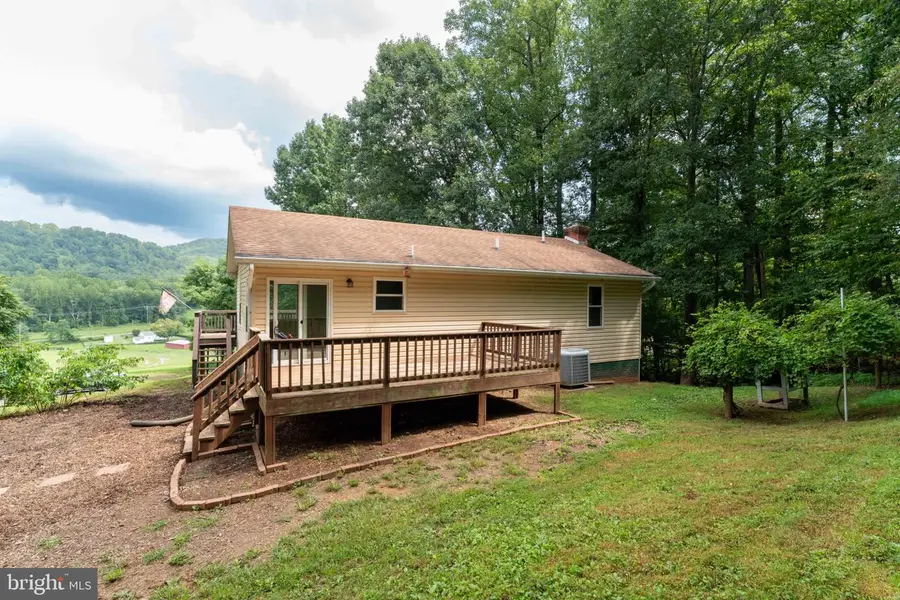 2302 Thoroughfare Rd, Brightwood, VA 22715 - #2