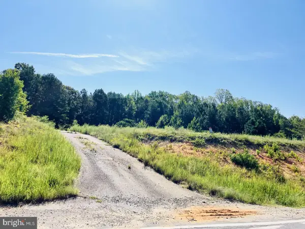 10918 Buggs Island Rd, BASKERVILLE, VA 23915
