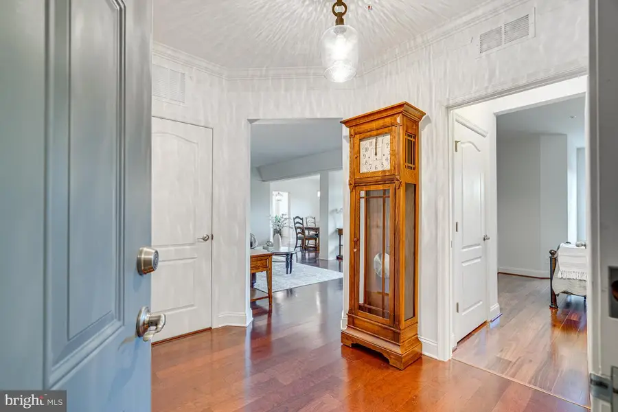 10273 Fountain Cir #202, Manassas, VA 20110 - Image #2