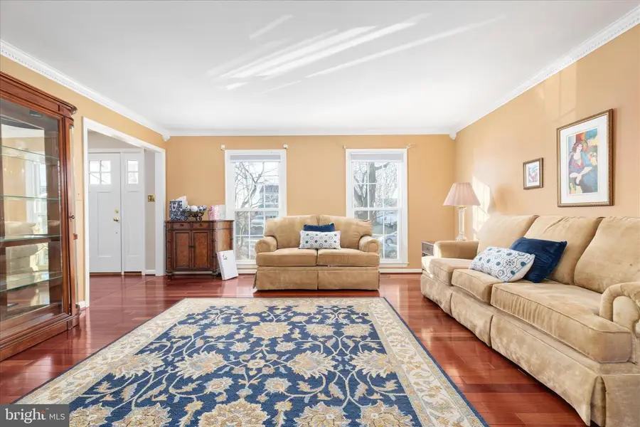 10283 Cedar Ridge Dr, Manassas, VA 20110 - #3