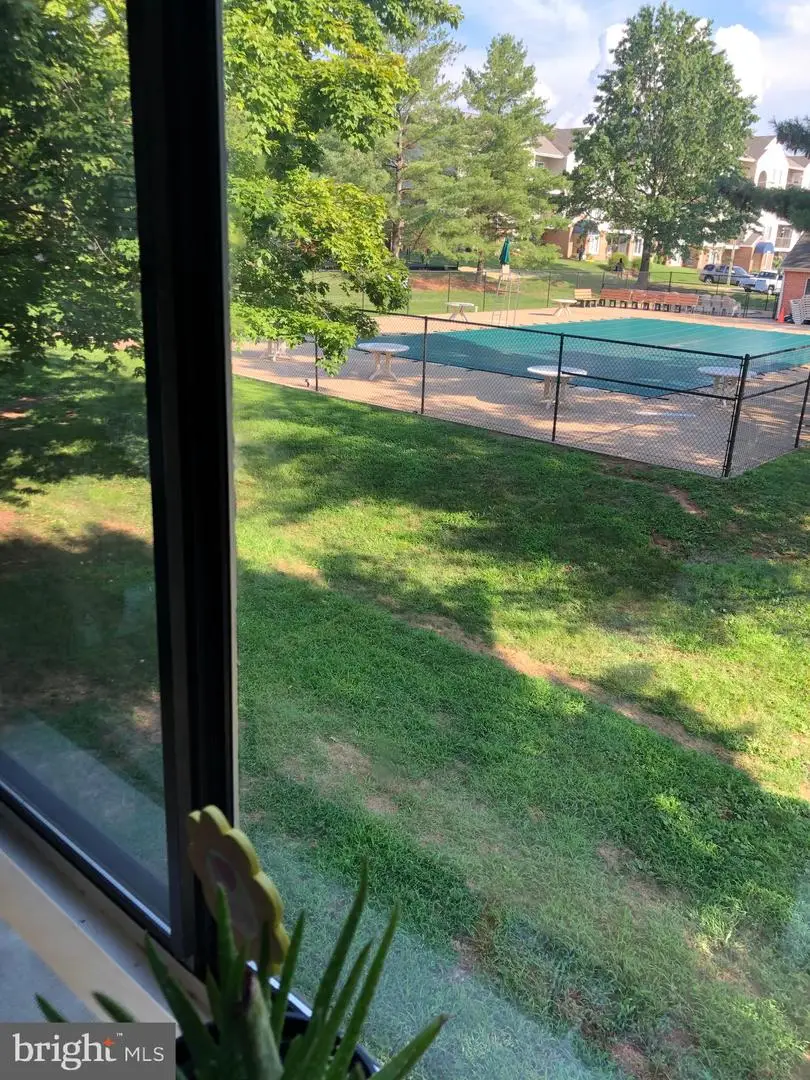 8376 Buttress Ln #203, Manassas, VA 20110 - Image #2