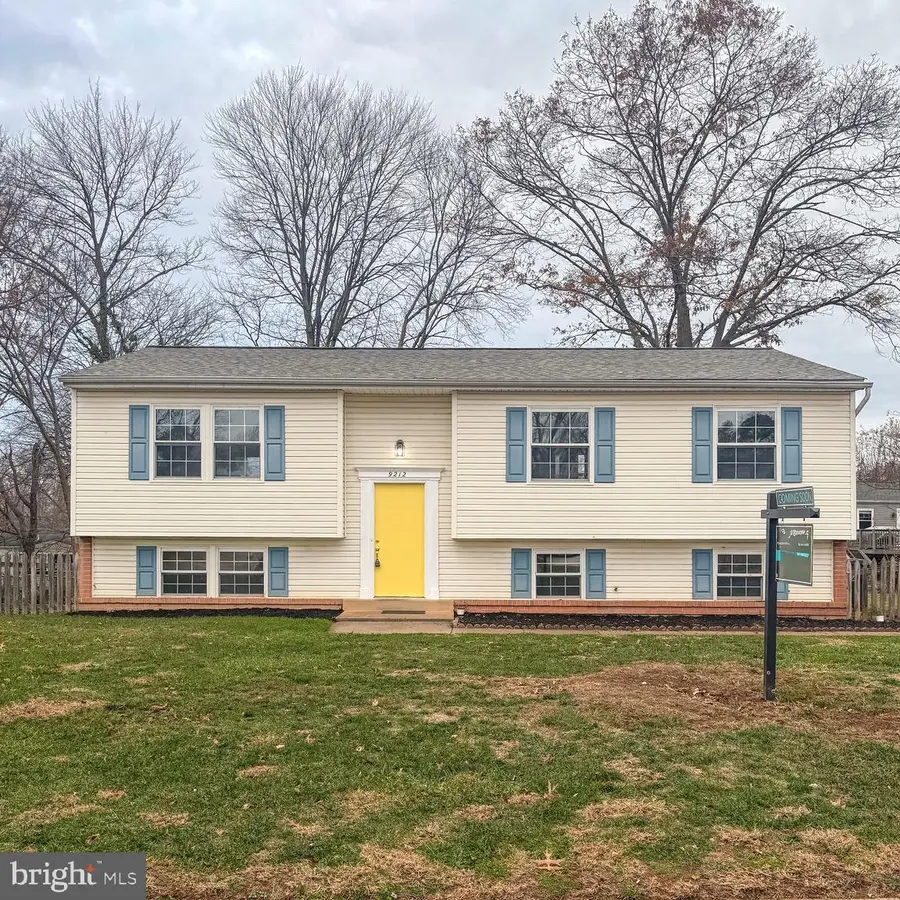 9212 Landgreen St, Manassas, VA 20110 - Image #2