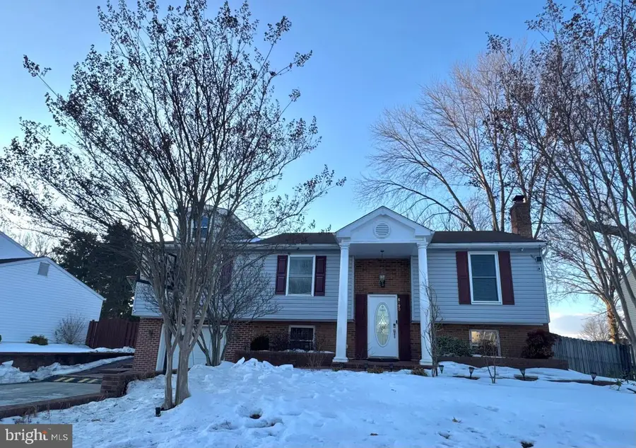 8590 Fairfax St, Manassas, VA 20110 - #2