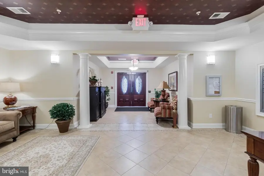 9204 Charleston Dr #206, Manassas, VA 20110 - #2