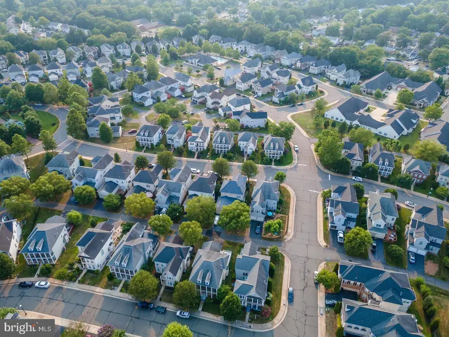 8362 Gaither St, Manassas, VA 20110 - #3