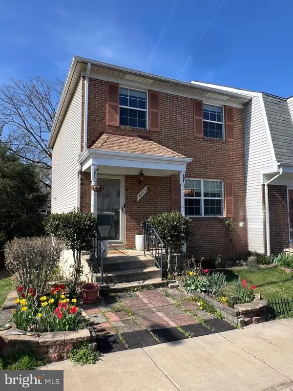 8453 Mckenzie Cir, MANASSAS, VA 20110