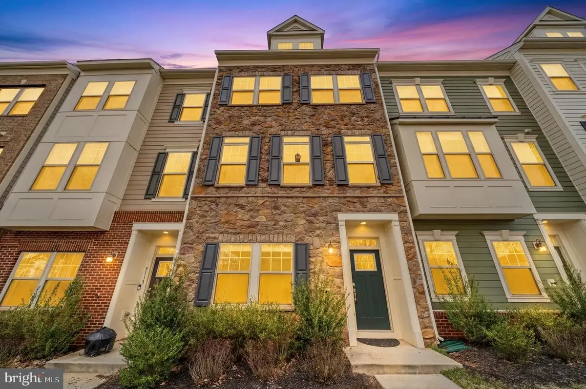 9309 Barnes Loop, Manassas, VA 20110 - #1