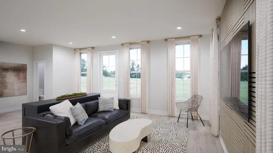 Grant Ave #taylor 28-r2, Manassas, VA 20110 - #3