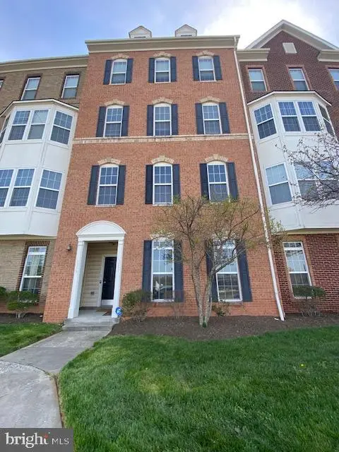 9461 Stonewall Rd, Manassas, VA 20110 - #1