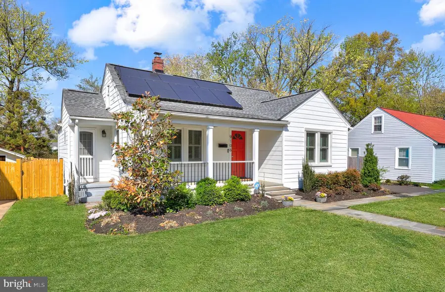 9106 Battle St, Manassas, VA 20110 - #2