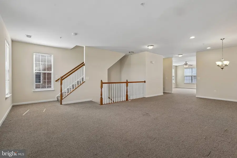 9581 Center St, Manassas, VA 20110 - #2