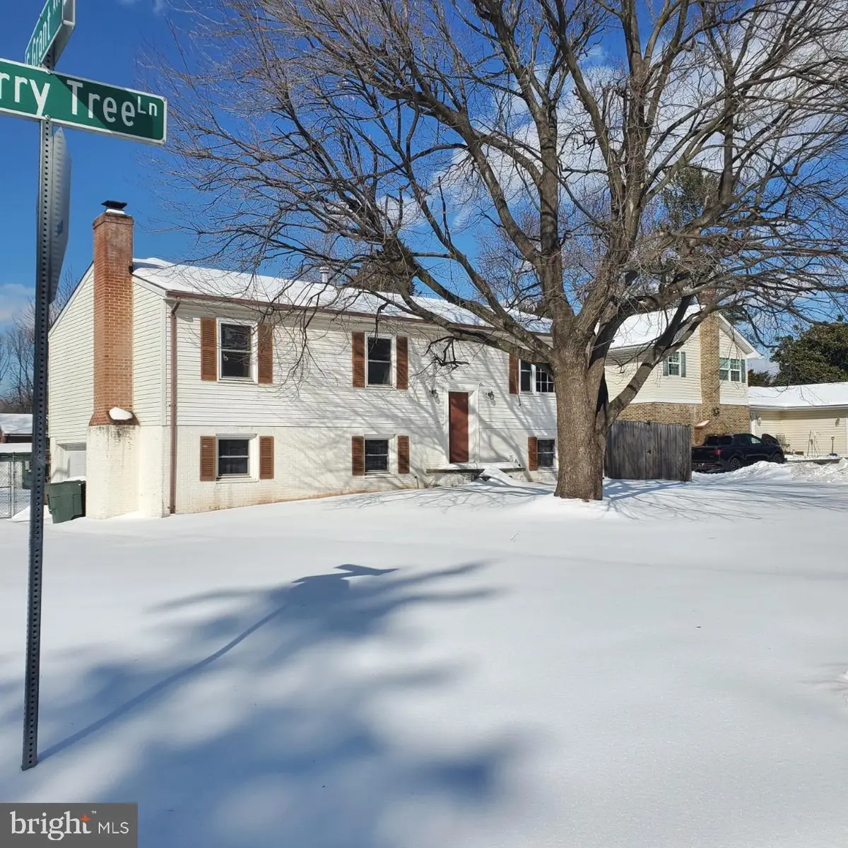 8914 Cherry Tree Ln, Manassas, VA 20110 - #1