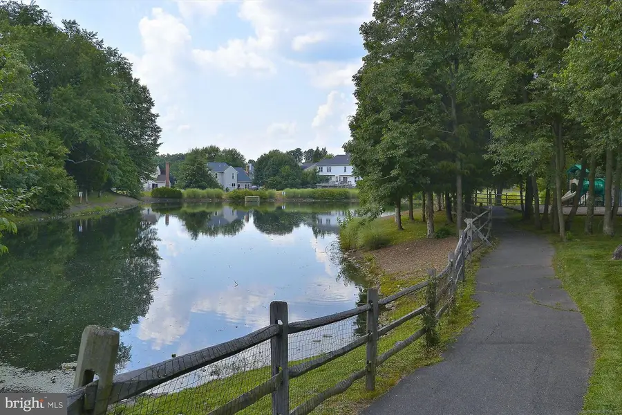 10227 Magnolia Grove Dr, Manassas, VA 20110 - #2