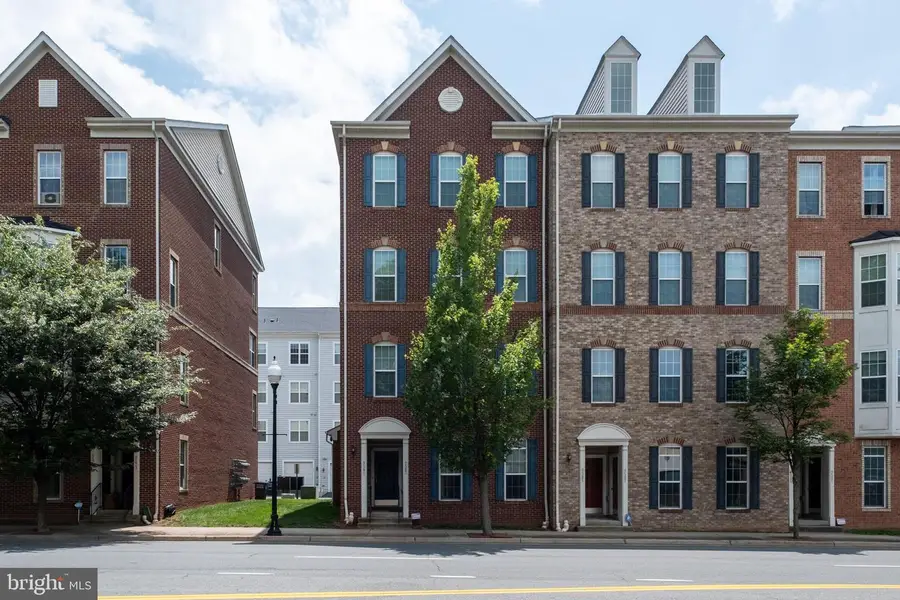 9583 Center St, Manassas, VA 20110 - #2