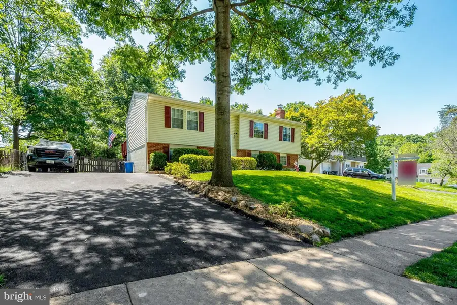 9231 Landgreen St, Manassas, VA 20110 - #2