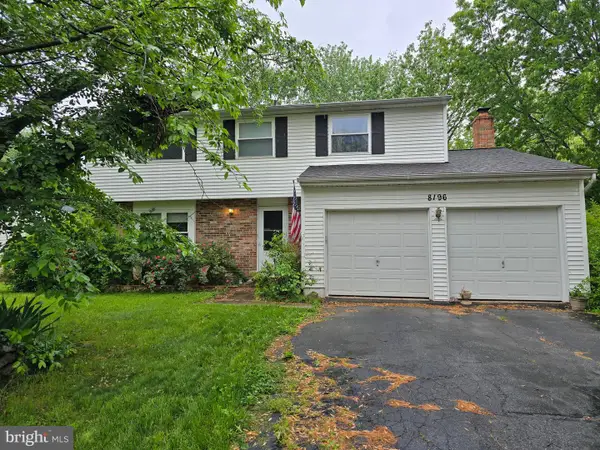 8196 Oakglen Rd, MANASSAS, VA 20110