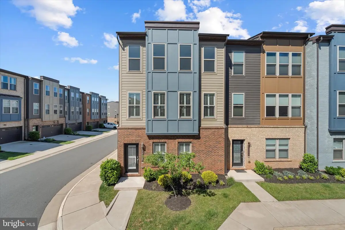 9828 Buchanan Loop, Manassas, VA 20110 - #1