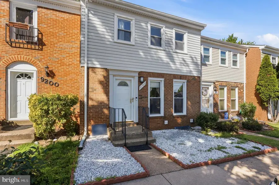 9198 Laurelwood Ct, Manassas, VA 20110 - #2