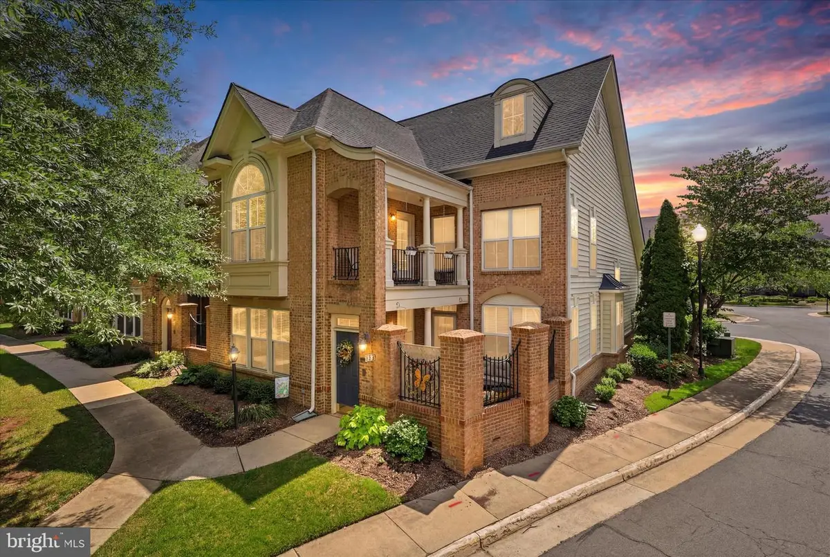 9970 Wellington Rd, Manassas, VA 20110 - #1