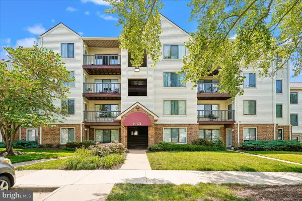 8374 Buttress Ln #103, MANASSAS, VA 20110
