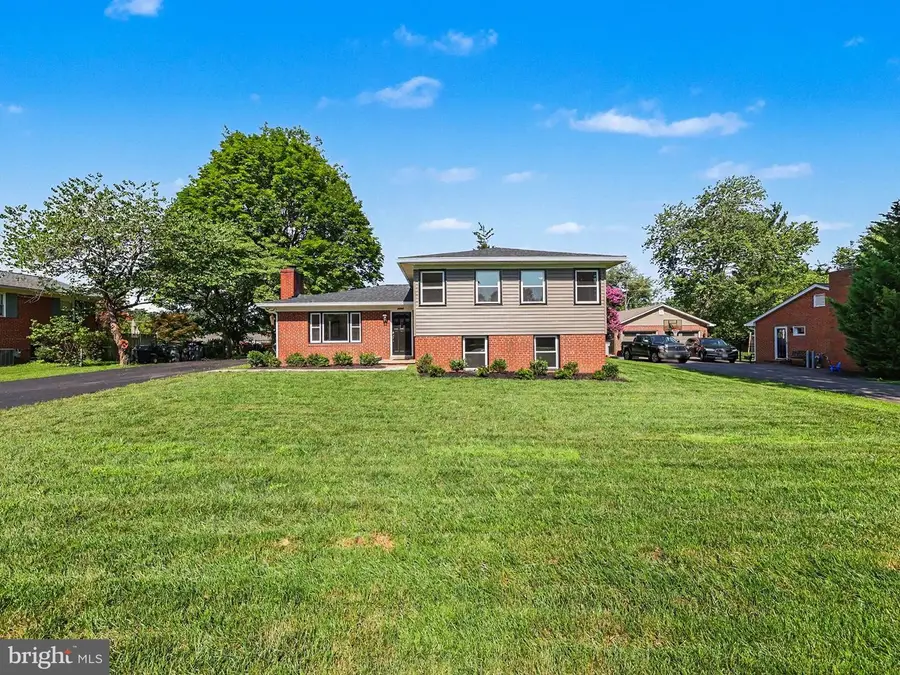 8904 Early St, Manassas, VA 20110 - #2