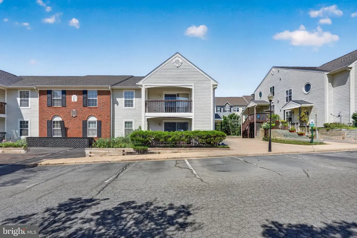 9410 Scarlet Oak Dr, Manassas, VA 20110 - #1