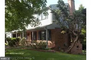 8719 Barnett St, MANASSAS, VA 20110