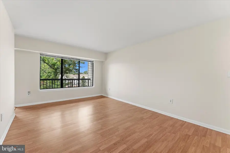 8383 Buttress Ln #302, Manassas, VA 20110 - #3