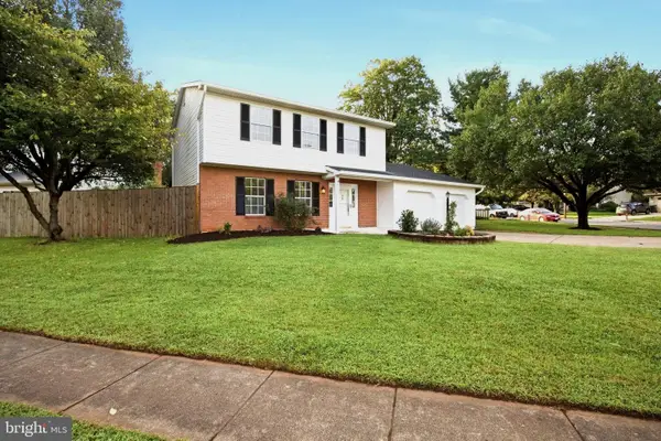 8933 Sweetbriar St, MANASSAS, VA 20110