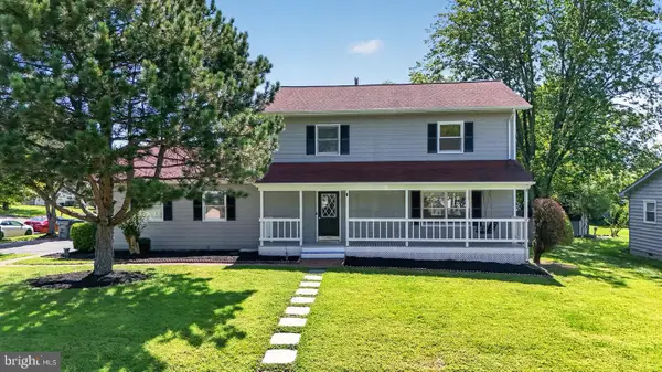 9439 Waterford Dr, MANASSAS, VA 20110