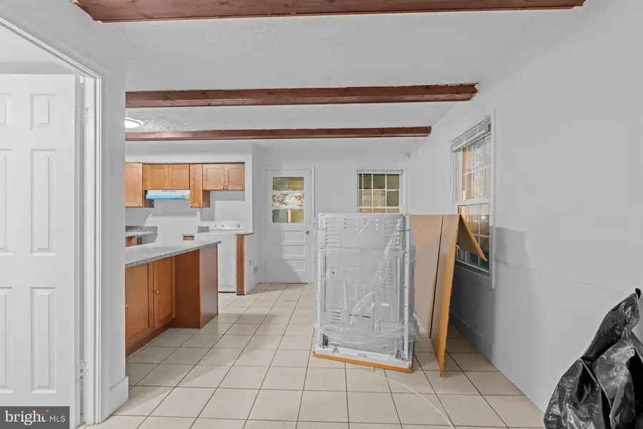 9827 Town Ln, Manassas, VA 20110 - #3