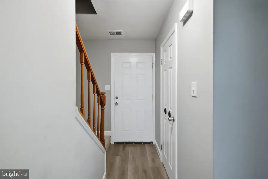 9053 Silver Maple Ct, Manassas, VA 20110 - #3