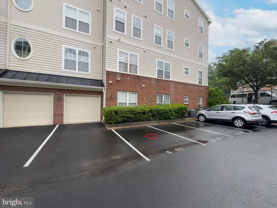 9713 Handerson Pl #unit 104, Manassas Park, VA 20111 - Image #2