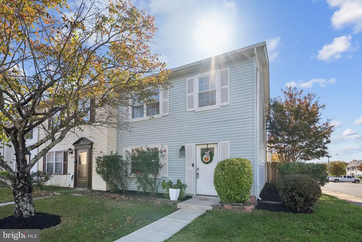 8639 Union Pl, Manassas Park, VA 20111 - #1