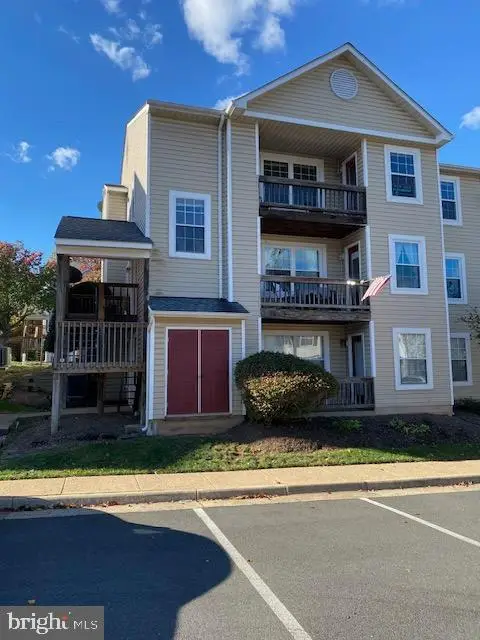 319 Moseby Ct #e, Manassas Park, VA 20111 - Image #1