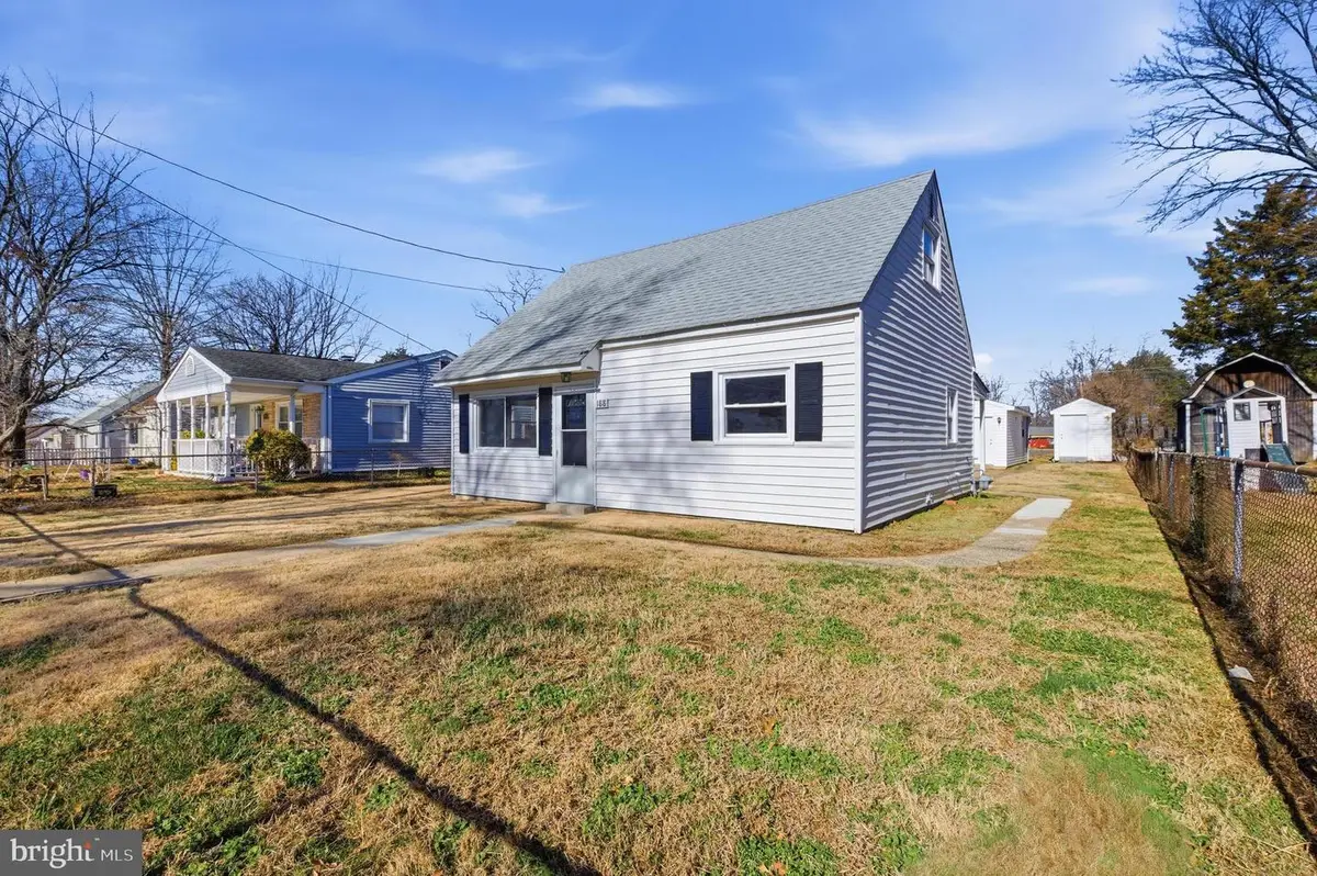 188 Holden Dr, Manassas Park, VA 20111 - Image #1