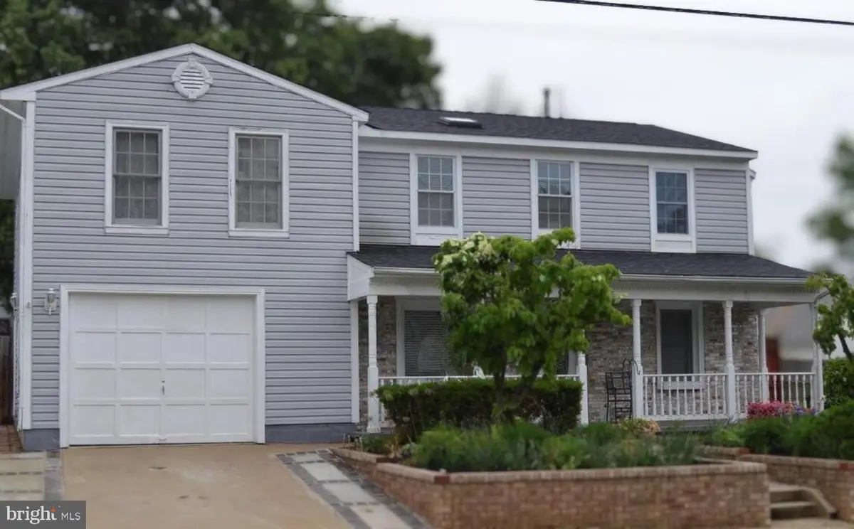 145 Manassas Dr, Manassas Park, VA 20111 - #1