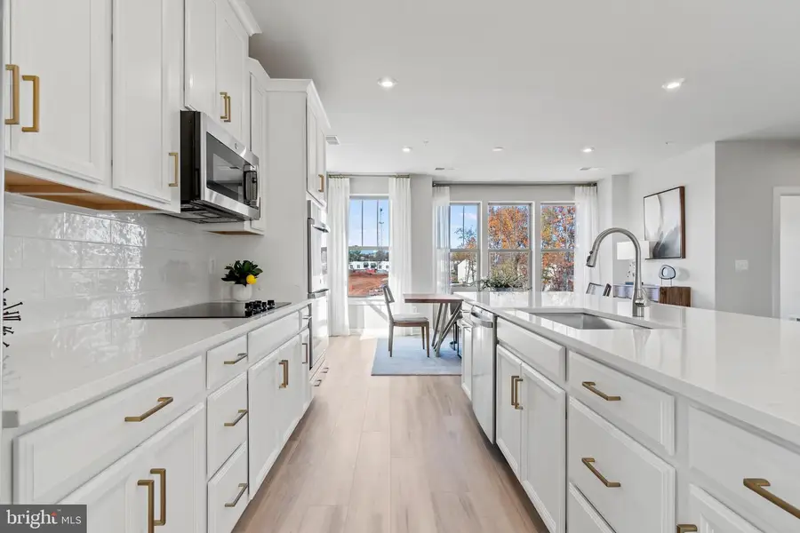 1111b Dabney Dr, Manassas Park, VA 20111 - #2