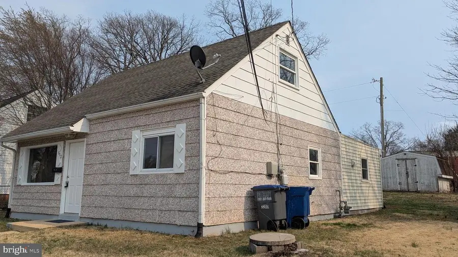 113 Colburn Dr, Manassas Park, VA 20111 - #3