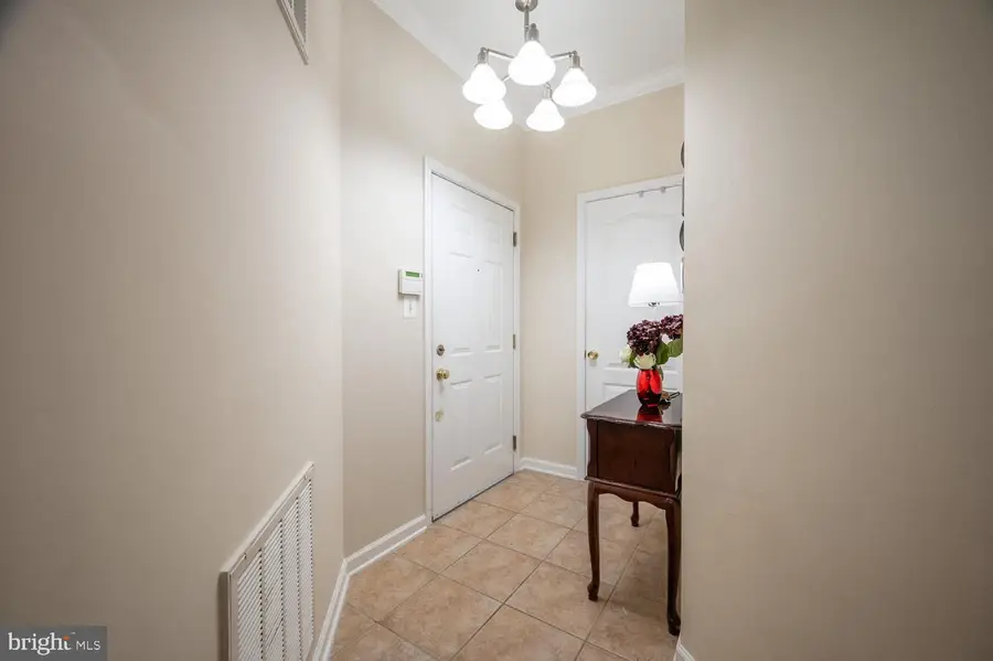 9713 Handerson Pl #unit 104, Manassas Park, VA 20111 - #2