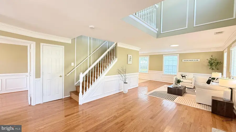139 Polk Dr, Manassas Park, VA 20111 - #3