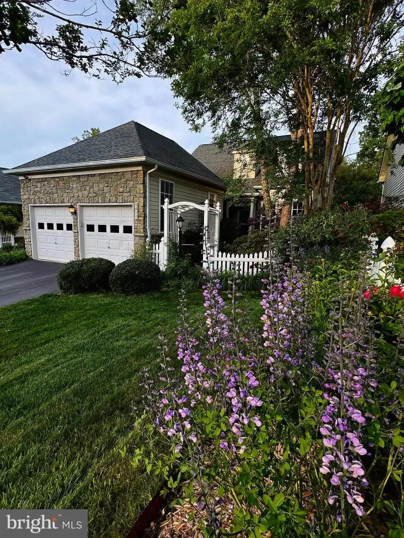 9411 Primrose Ln, Manassas Park, VA 20111 - #2