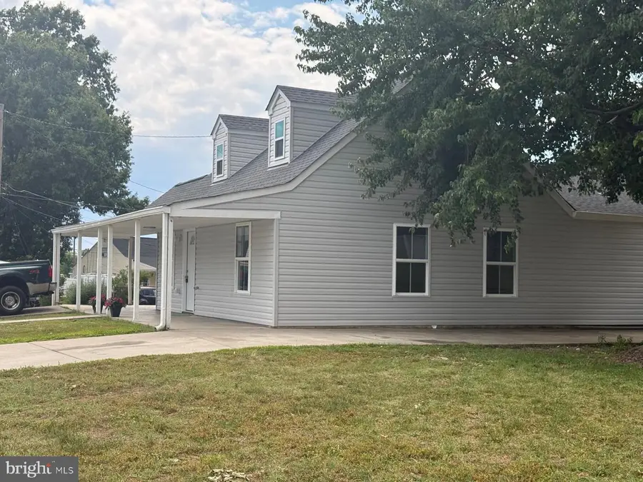 146 Scott Dr, Manassas Park, VA 20111 - #2
