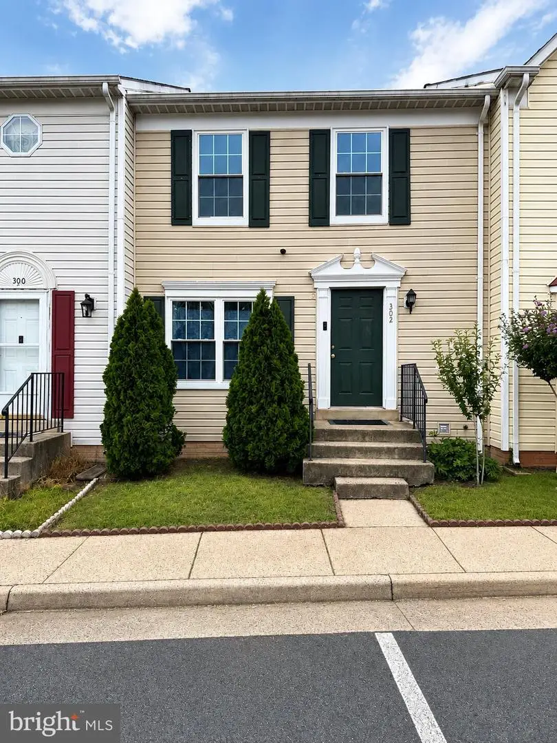 302 Moseby Ct, Manassas Park, VA 20111 - #1