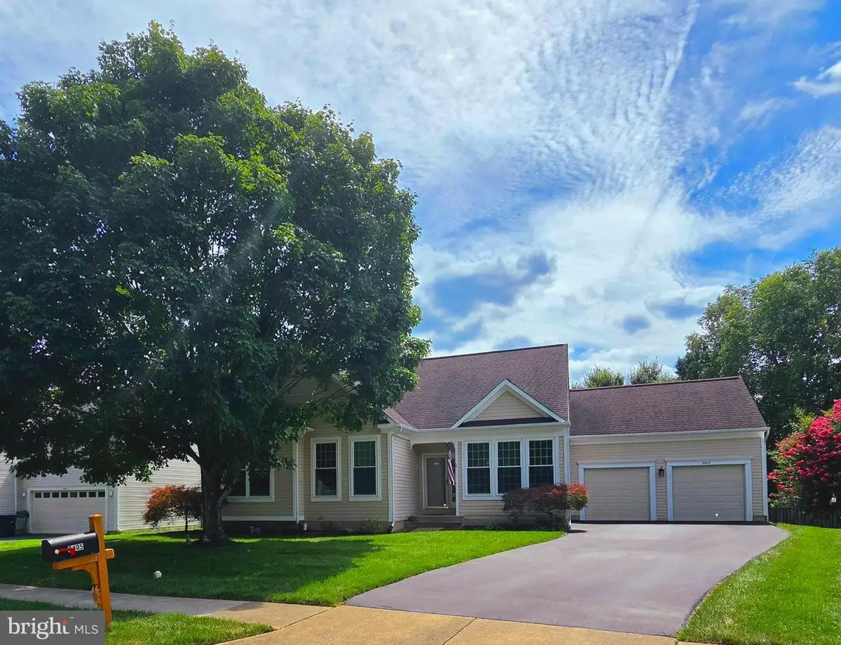 9405 Luke Dr, Manassas Park, VA 20111 - #1