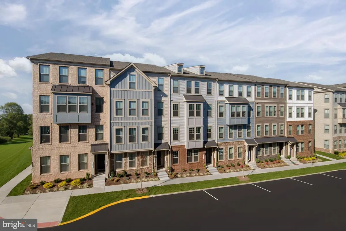 202a Park Central Ter, Manassas, VA 20111 - #1