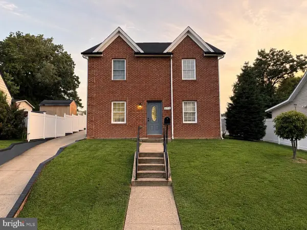 245 Manassas Dr, MANASSAS PARK, VA 20111